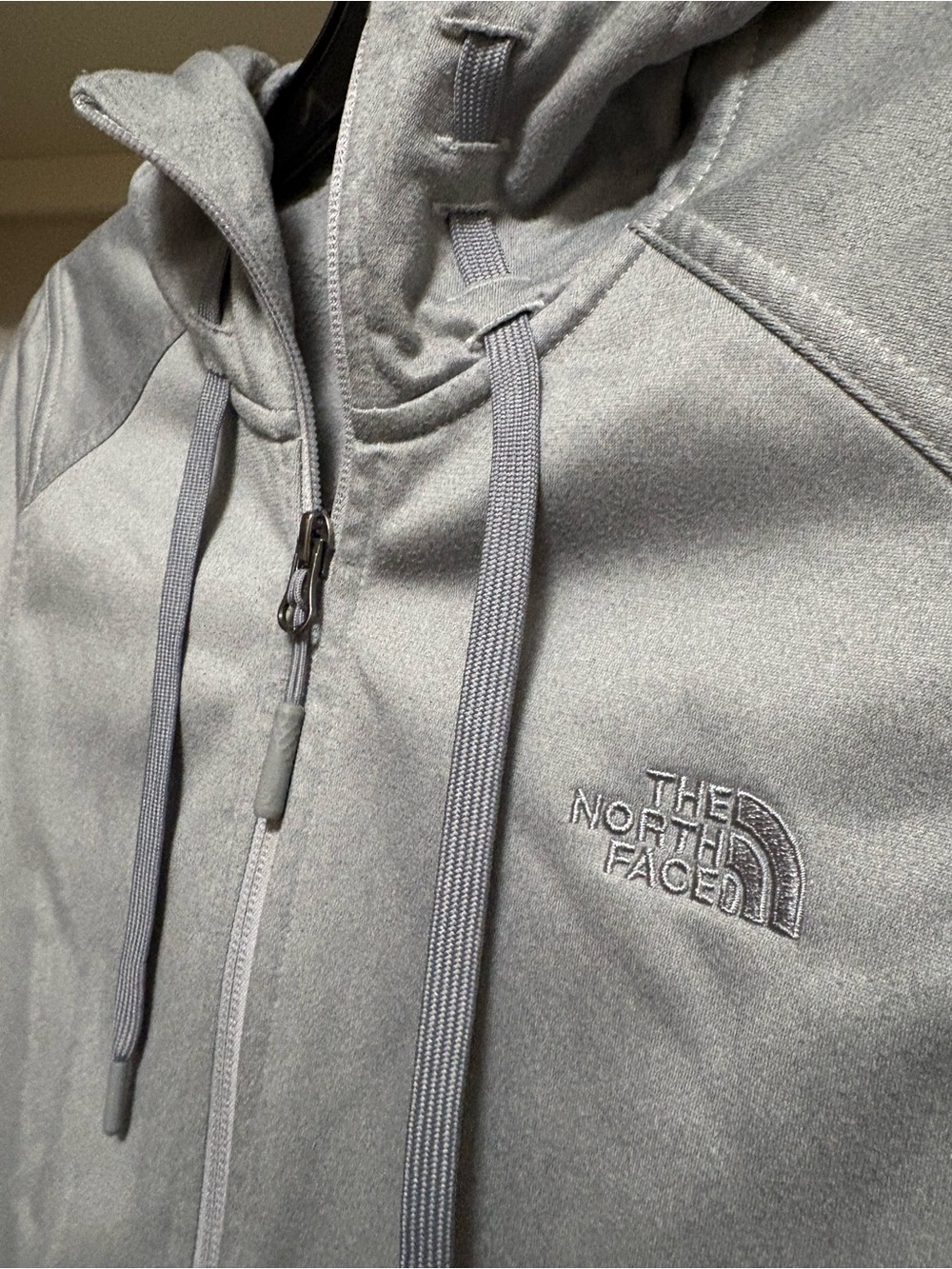 The North Face Women’s Grey fitted Full-Zip Hooded Jacket size XS